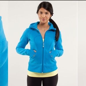 Lululemon Scuba Hoodie *Stretch (Lined Hood)
Beach Blanket Blue